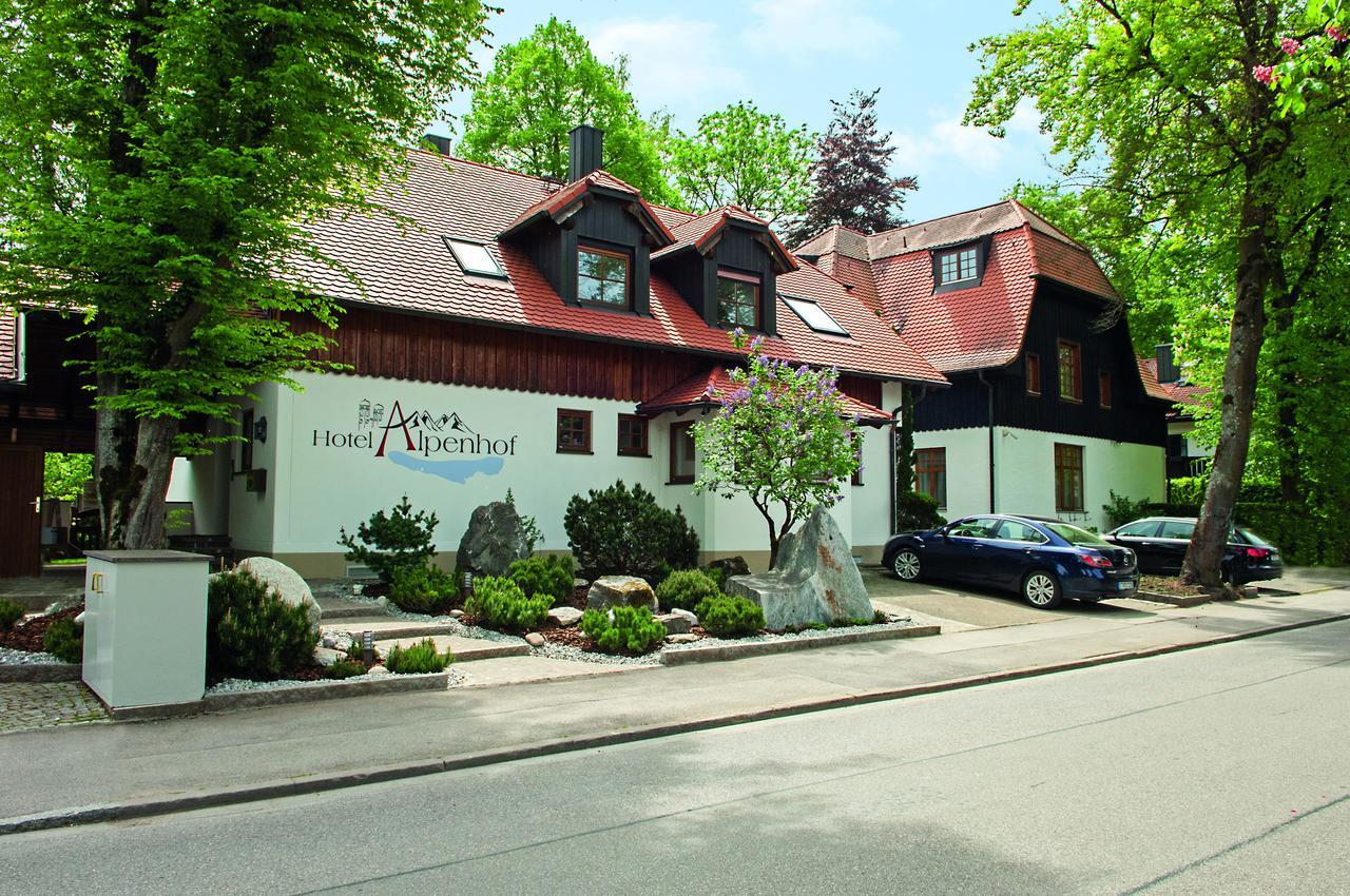 Alpenhof Hotel เกาทิง ภายนอก รูปภาพ